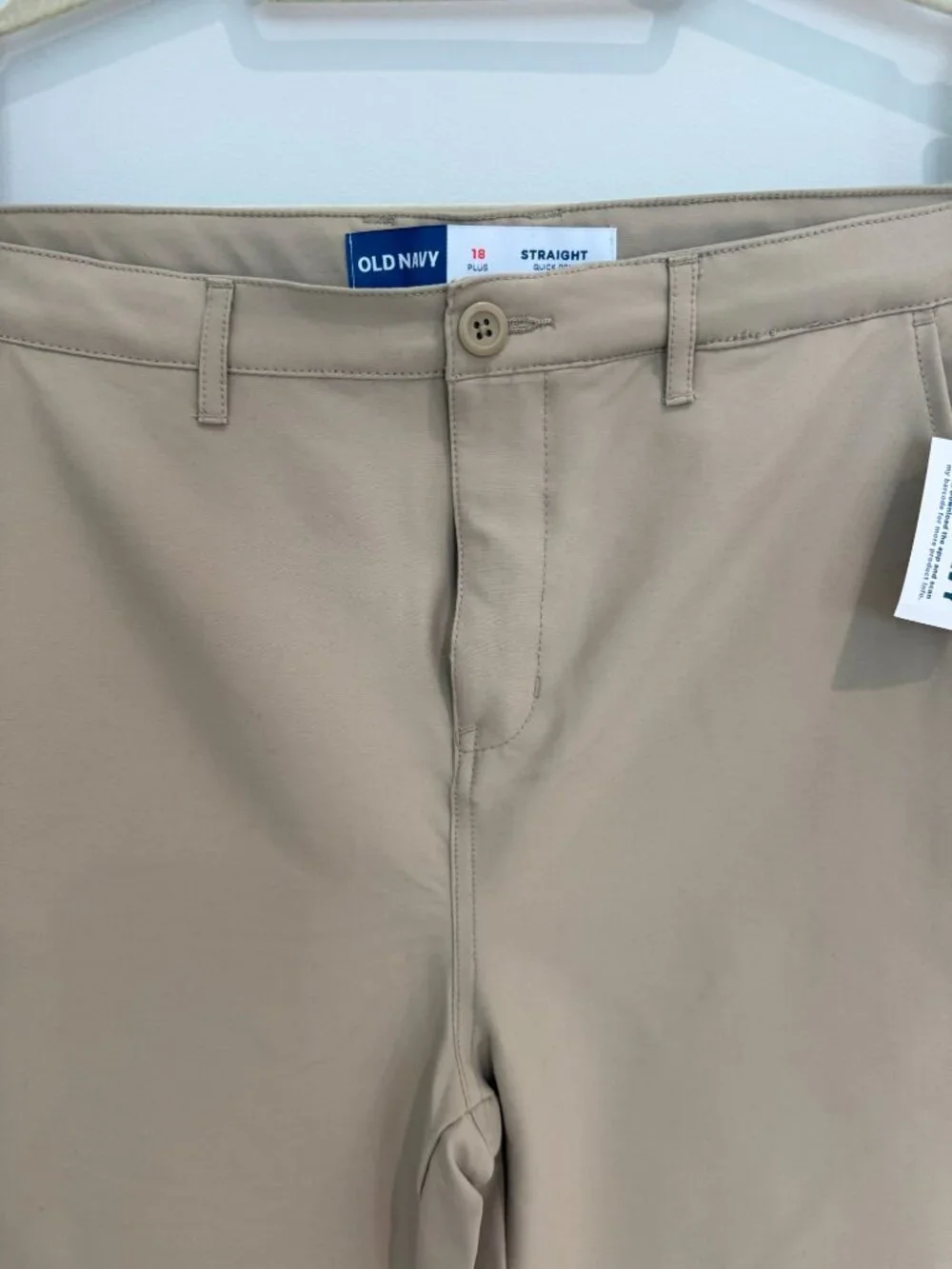 NWT Youth Old Navy Straight Quick-Dry Pants – Tan, Size 18 Plus